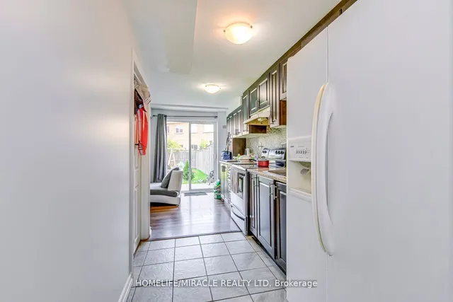 Additional image 31 of 63 Portrush Tr