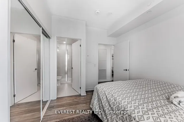 Additional image 17 of 225 Sumach St Unit 2511