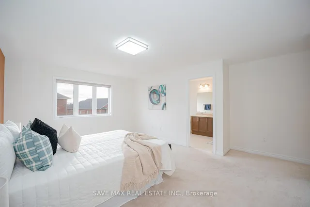 Additional image 22 of 61 EDINBURGH Dr