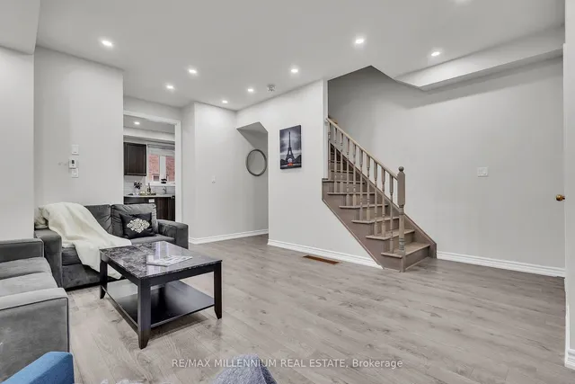 Additional image 15 of 65 New Pines Tr