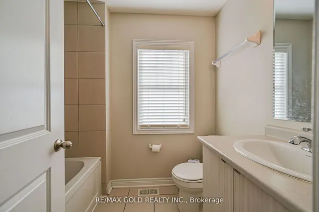 Additional image 34 of 101 Finegan Circ