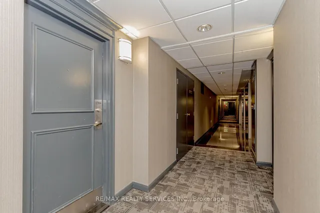 Additional image 31 of 8 Lisa St Unit 1204