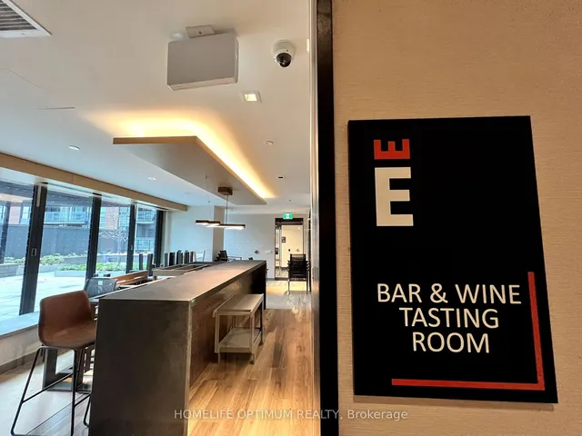 Additional image 34 of 327 King St Unit 2301