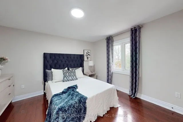 Additional image 24 of 896 Kennedy Rd