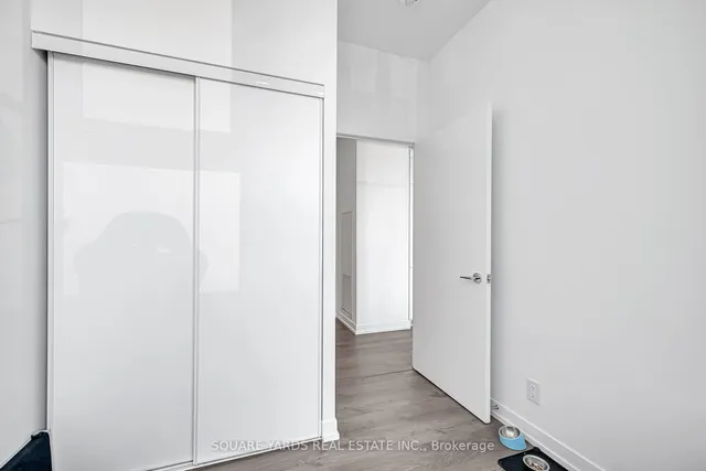 Additional image 20 of 270 Dufferin St Unit PH01