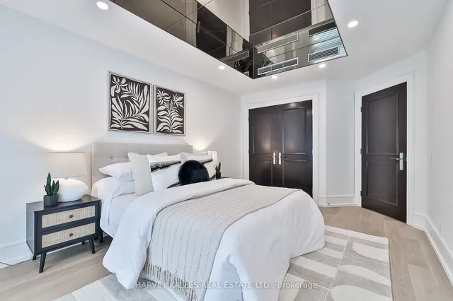 Additional image 19 of 38 Avenue Rd Unit 111