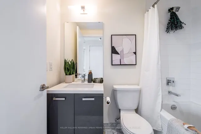 Additional image 26 of 11 Charlotte St Unit 2004