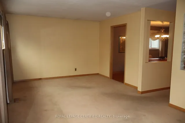 Additional image 6 of 35 Ladore Dr