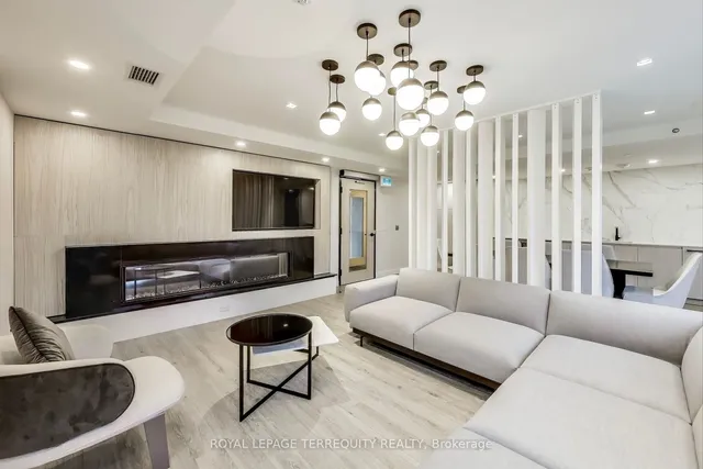 Additional image 31 of 30 Tretti Way Unit 702