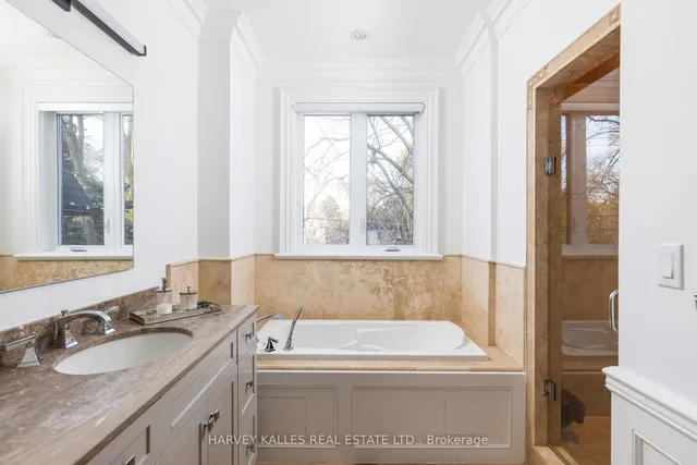 Additional image 29 of 165 Armour Blvd