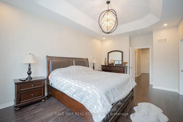 Additional image 20 of 15 Manzanita Cres