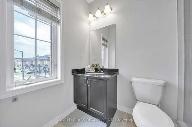 Additional image 32 of 14 Loomis Rd