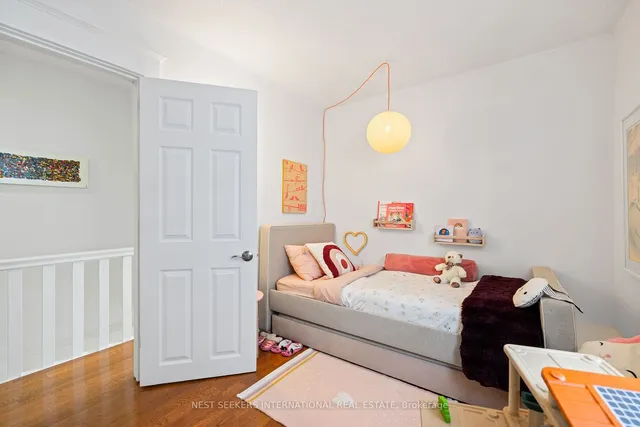 Additional image 25 of 40 Linton Ave