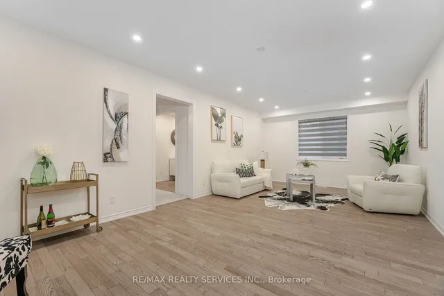 Additional image 7 of 43 Rainbrook Clse