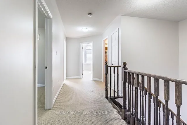 Additional image 27 of 11 SKY HARBOUR Dr