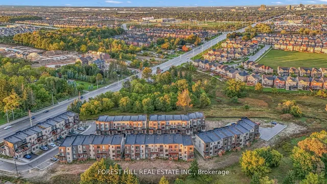 Additional image 32 of 31 Queenpost Dr