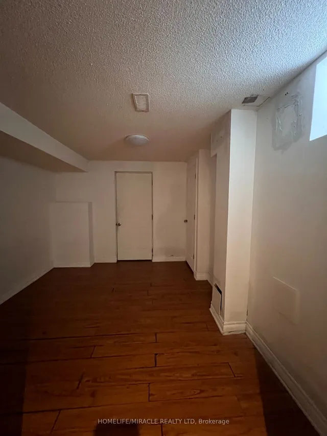 Additional image 38 of 8 Arda Cres