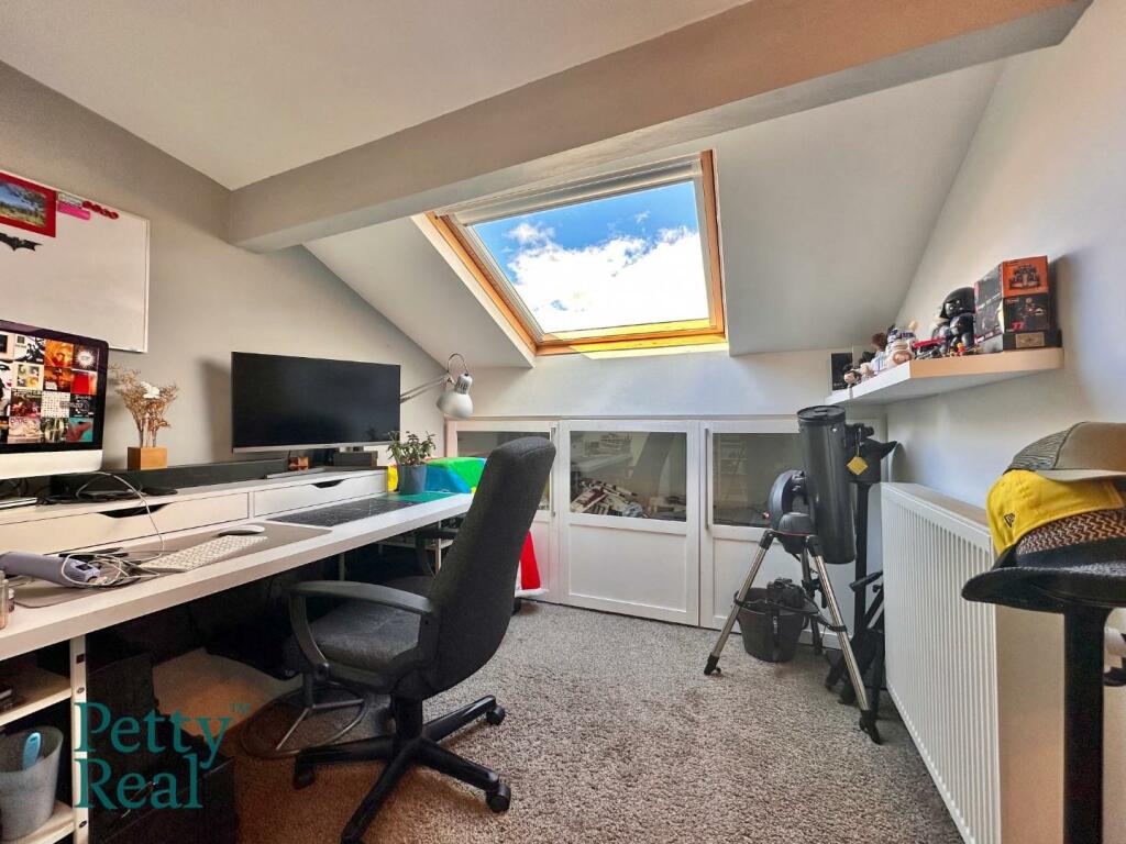 Additional image 12 of Southfield Lane, Southfield