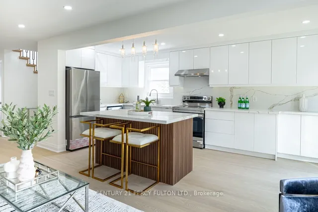 Additional image 11 of 22 Reidmount Ave