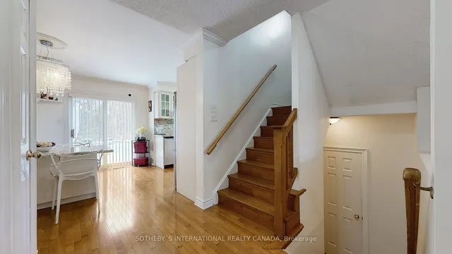 Additional image 15 of 19 Hollowgrove Blvd