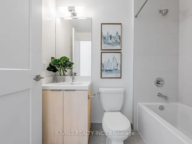 Additional image 17 of 8 Widmer St Unit GPH3