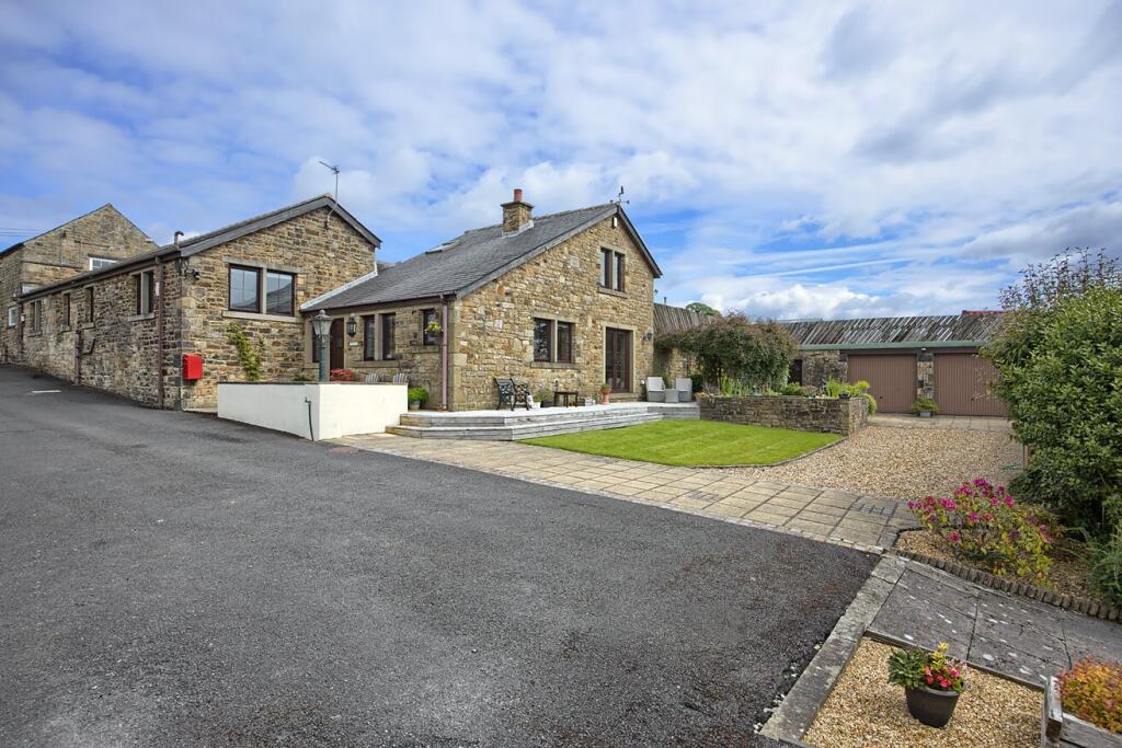 Additional image 19 of Green Top, New Laund Farm, Greenhead Lane, Fence, Lancashire, BB12