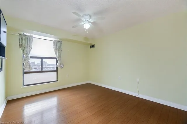 Additional image 26 of 18 Knightsbridge Rd Unit 1704