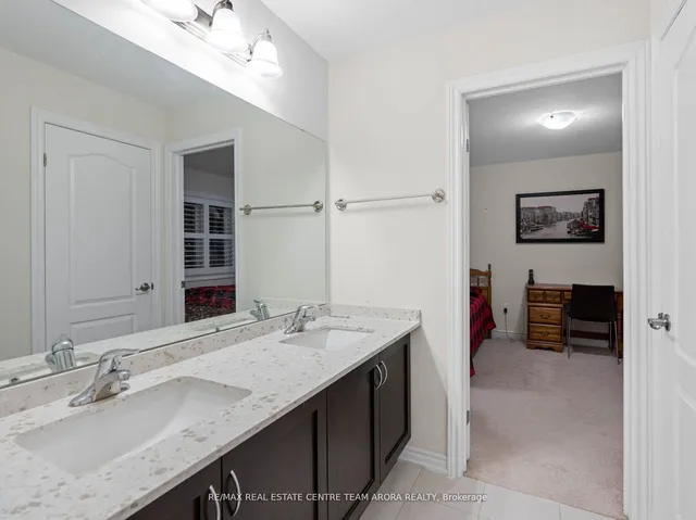 Additional image 16 of 44 Yarmouth St