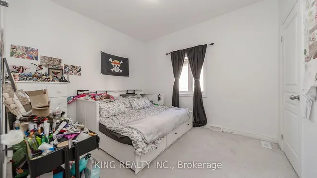 Additional image 32 of 22 Exhibition Cres