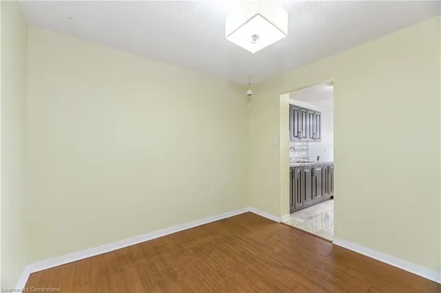 Additional image 12 of 18 Knightsbridge Rd Unit 1704