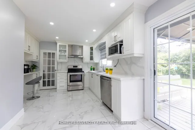 Additional image 13 of 8 Bedford Cres