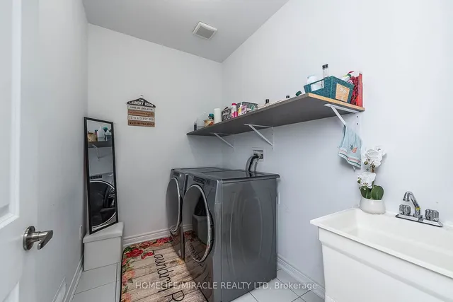 Additional image 23 of 15 Bachelor St