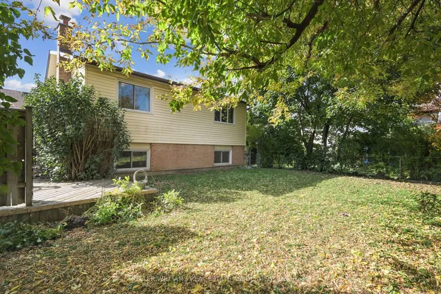 Additional image 38 of 384 Centre St