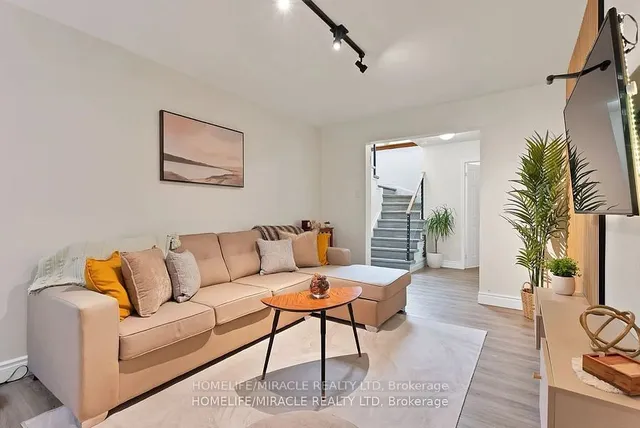 Additional image 10 of 36 Driftwood Cres