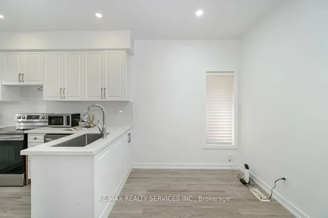 Additional image 23 of 17 Dawes Rd