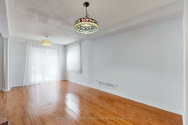 Additional image 14 of 50 Denlow Dr