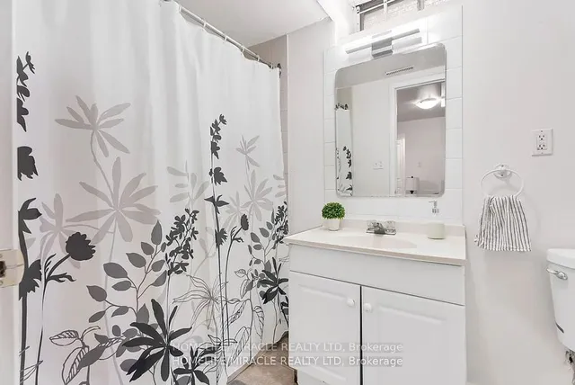 Additional image 32 of 36 Driftwood Cres