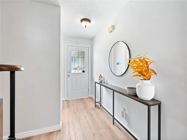 Additional image 5 of 13 Cashel St