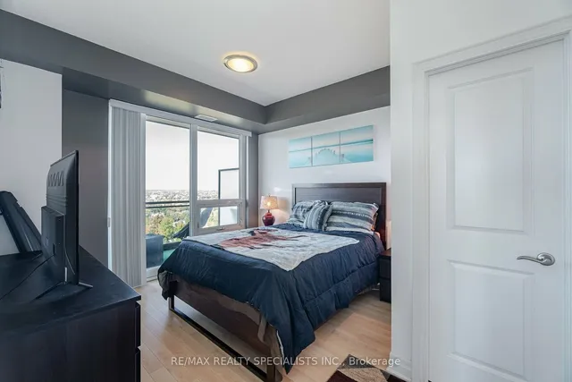 Additional image 14 of 100 John St Unit 1806