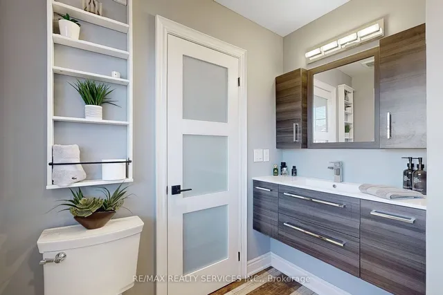 Additional image 16 of 38 Heathcliffe Sq