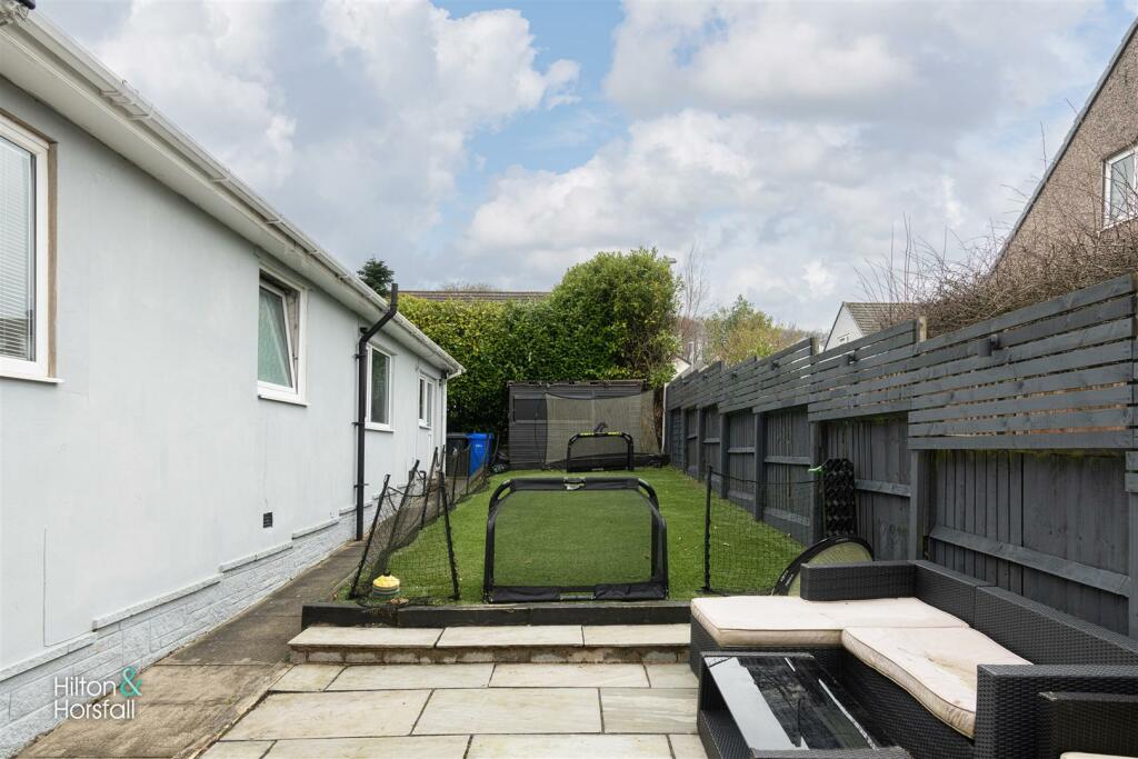 Additional image 31 of Wheatcroft Avenue, Fence