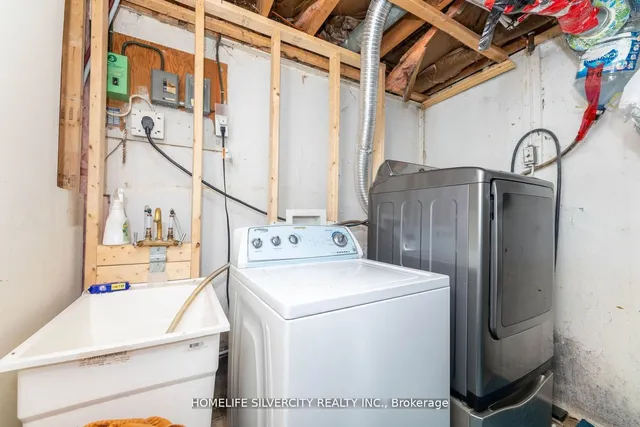 Additional image 30 of 8 Bedford Cres