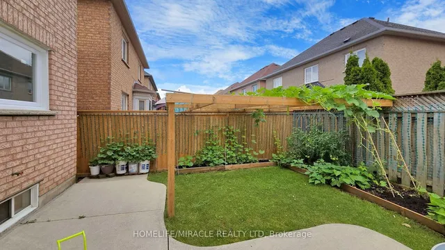 Additional image 30 of 11 BADGER Ave