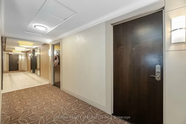 Additional image 5 of 100 John St Unit 1806