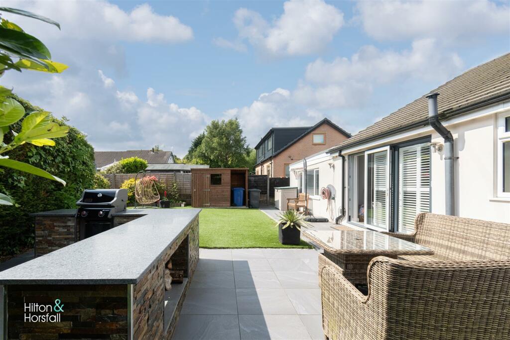 Additional image 23 of Uplands Drive, Fence