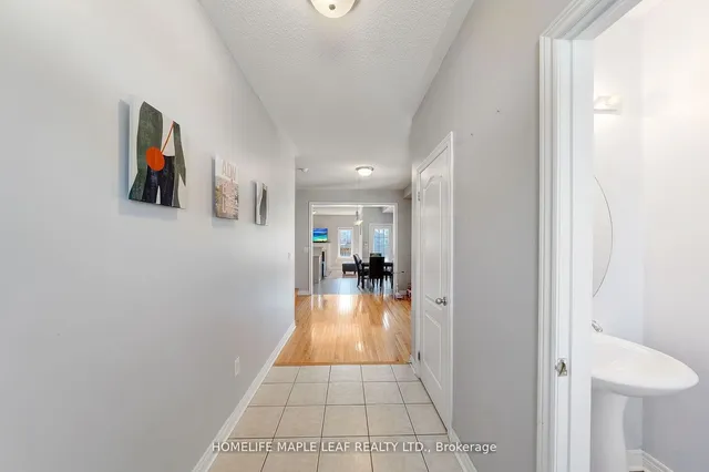 Additional image 2 of 56 POMELL Tr