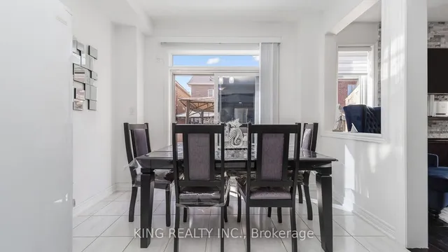 Additional image 22 of 22 Exhibition Cres