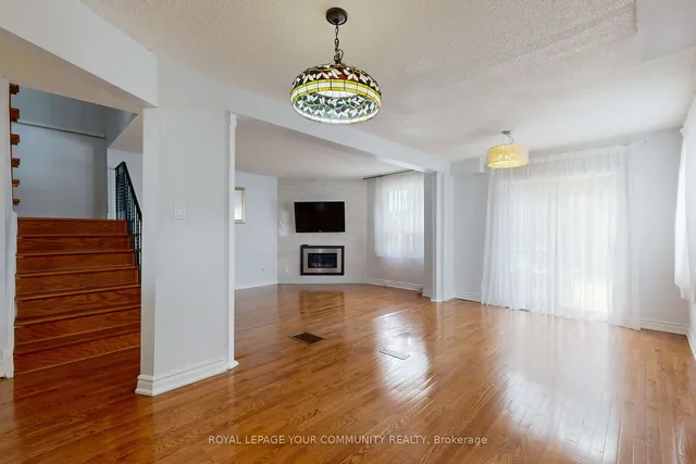 Additional image 10 of 50 Denlow Dr