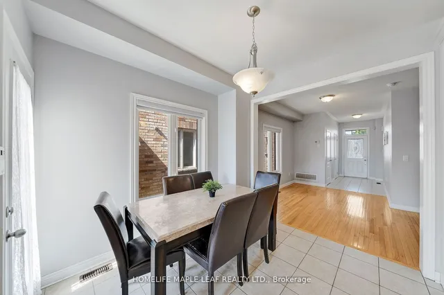 Additional image 7 of 56 POMELL Tr