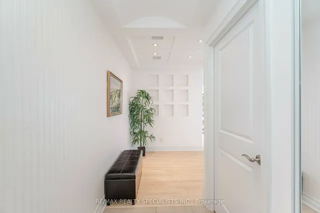 Additional image 7 of 100 John St Unit 1806